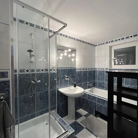 Parkside Charm By The Odra River Near Zoo Lägenhet